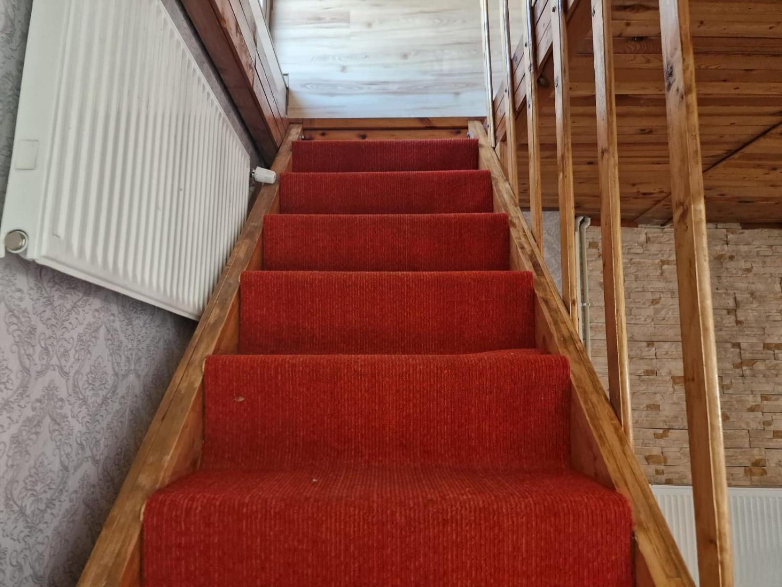 3-floor Large Apartment